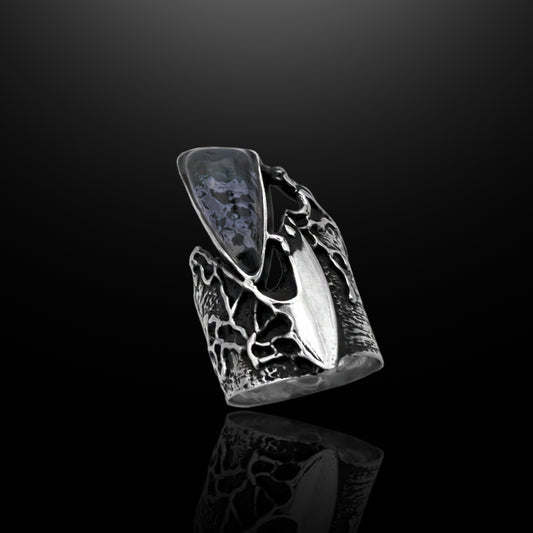 Silver Ring - Shadowed Veins
