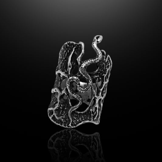 Silver Ring - Venomous Enchantment
